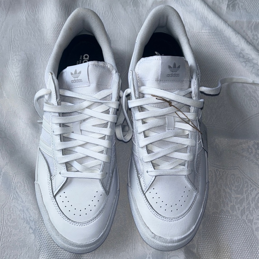 Brand NWT Adidas Nora White Shoes
